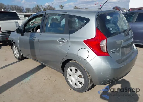 2015 Nissan Versa Note S (Sr)/S Plus/Sl/Sr/Sv z USA, uszkodzony, nr VIN 3N1CE2CP9FL421765